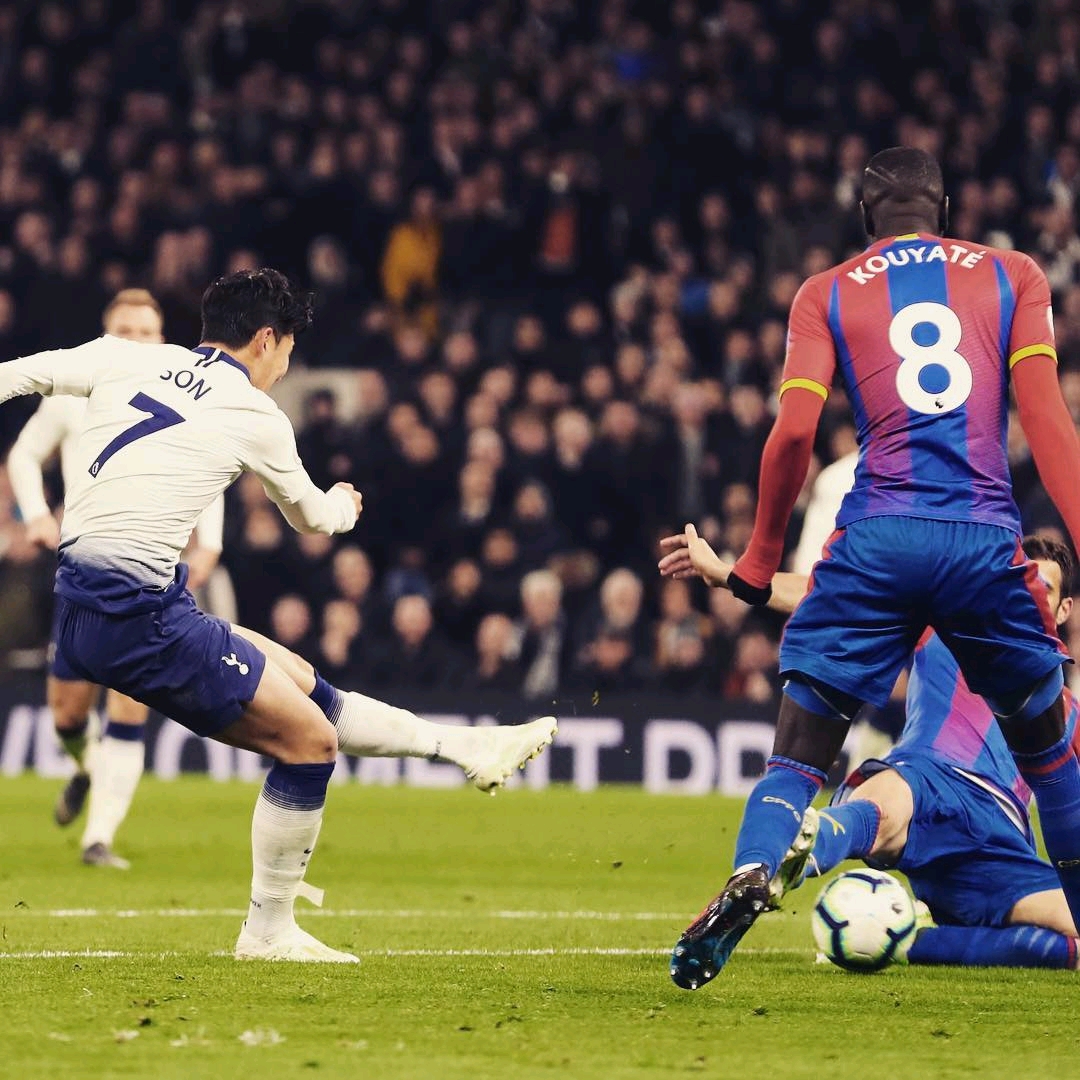 她灵巧的身 她灵巧的身